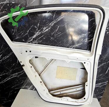 Volkswagen Passat Sol Arka Kapı 3AE833055 çıkma parça