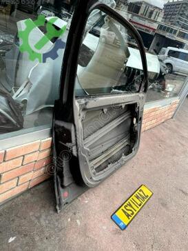 Volkswagen Passat Sol Ön Kapı 1998-2005 çıkma parça