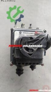 VOLKSWAGEN - PASSAT VARİANT / ABS BEYNİ (3C0 614 095 P)