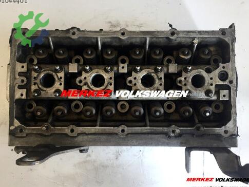 Volkswagen Passat Silindir Kapağı CAX-CTH çıkma parça