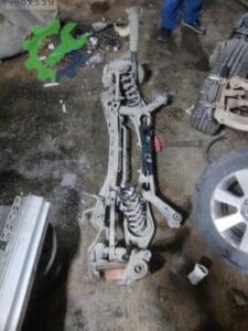 Volkswagen Passat Orijinal Çıkma Arka Dingil