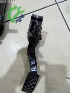 Çıkma Pedal — Volkswagen Passat
