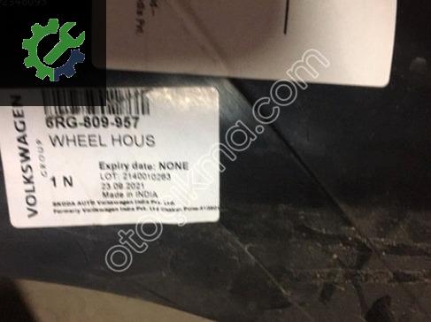 Volkswagen Polo Davlumbaz 6RG809957 çıkma parça