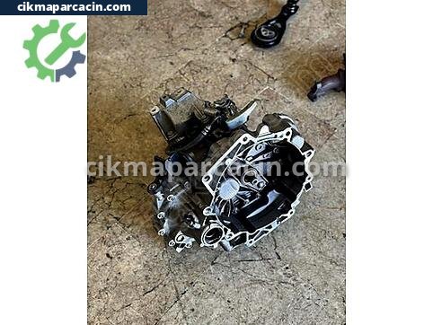 Volkswagen Polo Şanzıman Komple çıkma parça