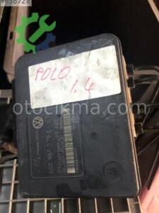 Volkswagen Polo 1.4 2004 Abs beyni hatasız orjinal çıkma