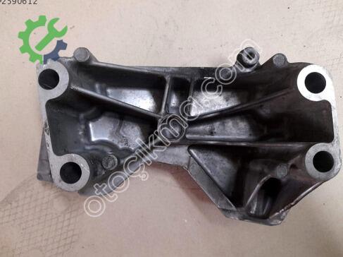 Volkswagen Polo Takoz çıkma parça