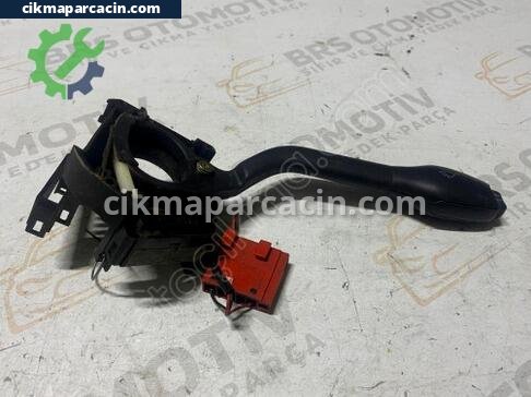 Volkswagen Polo Sinyal Kolu çıkma parça