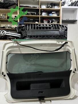 Volkswagen Polo Bagaj Kapağı çıkma parça