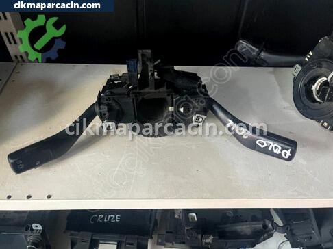 Volkswagen Polo Silecek Kolu çıkma parça