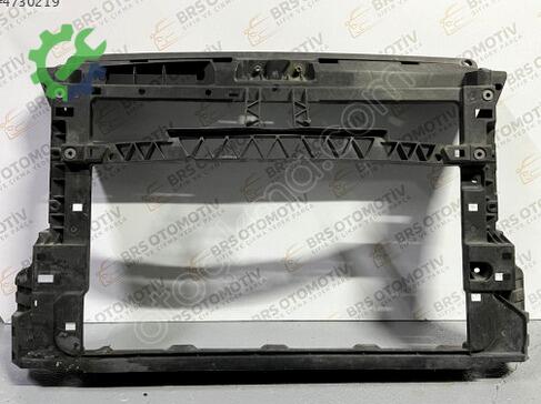 Volkswagen Polo Ön Panel çıkma parça