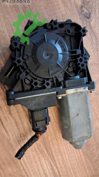 Volkswagen Polo Cam Motoru çıkma parça