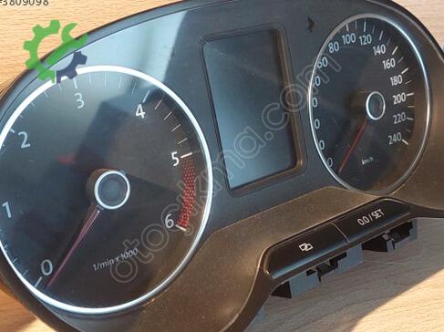 Volkswagen Polo Gösterge Paneli çıkma parça