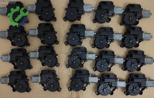 Volkswagen Polo Cam Motoru çıkma parça