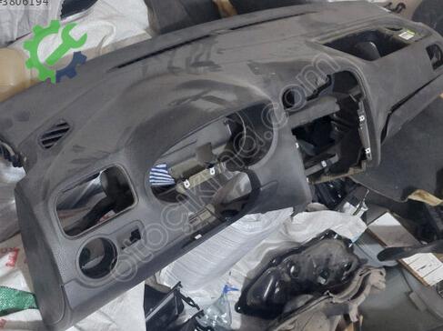 Volkswagen Polo Torpido çıkma parça