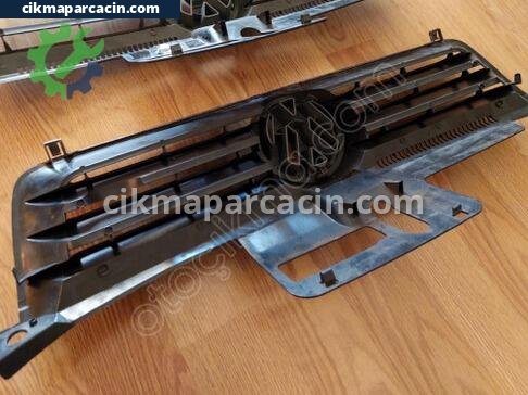 Volkswagen Polo Ön Panjur çıkma parça