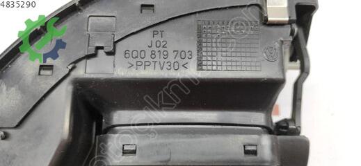 Volkswagen Polo Havalandırma Izgaraları 6Q0819703 çıkma parça