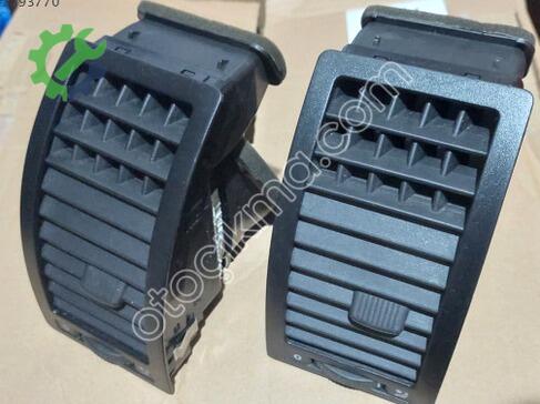 Volkswagen Polo Havalandırma Izgaraları 6Q0819703 çıkma parça