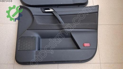 Volkswagen Polo Kapı Döşemesi çıkma parça