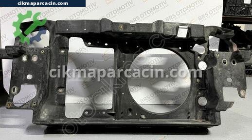Volkswagen Polo Ön Panel çıkma parça