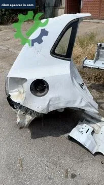 Volkswagen Polo Arka Çamurluk çıkma parça
