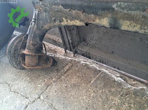 Volkswagen Polo Arka Dingil çıkma parça