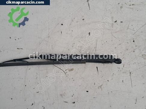 Volkswagen Polo Silecek Kolu çıkma parça