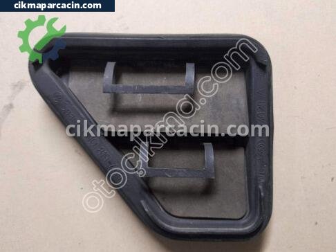 Volkswagen Polo Sol Arka Çamurluk çıkma parça