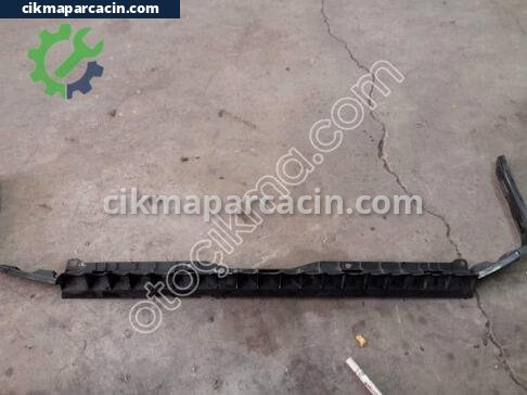 Volkswagen Polo Tampon Braketi çıkma parça