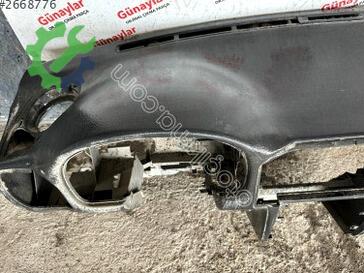 Volkswagen Polo Göğüs çıkma parça