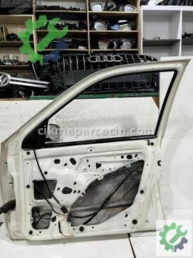 Volkswagen Polo Sağ Ön Kapı çıkma parça