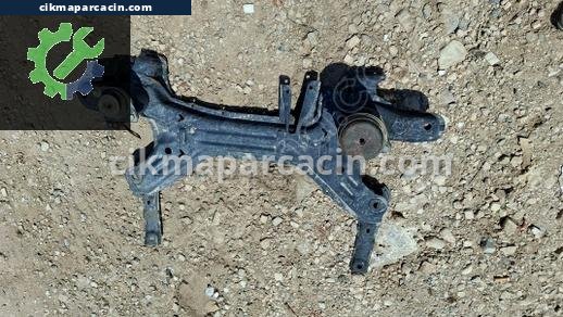 Volkswagen Polo Travers çıkma parça