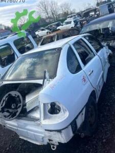 VOLKSWAGEN POLO CLASSİC SAĞ ARKA KAPI ORJİNAL ÇIKMA