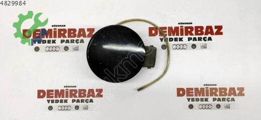Volkswagen Polo Depo Kapağı 6Q6809857 çıkma parça
