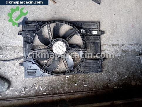 Volkswagen Polo Fan Paneli çıkma parça