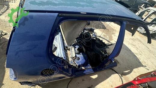 Volkswagen Polo Tavan çıkma parça