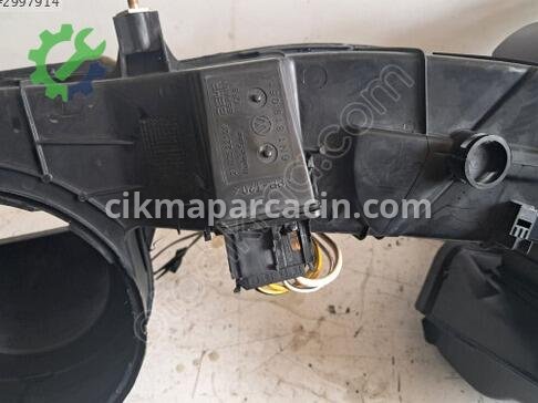 Volkswagen Polo Kalorifer Kutusu çıkma parça