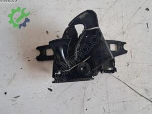 VOLKSWAGEN POLO KAPUT KİLİDİ