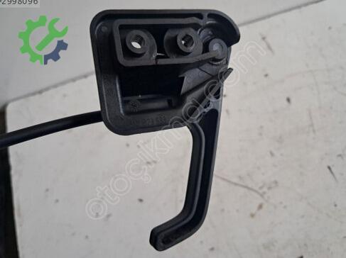 Volkswagen Polo Kaput Menteşesi çıkma parça