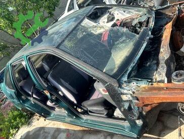 Volkswagen Polo Tavan çıkma parça