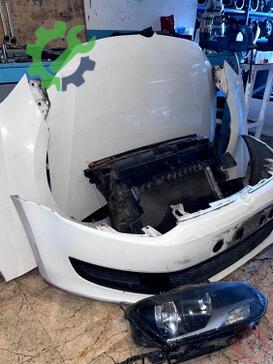 Volkswagen Polo Komple Ön çıkma parça