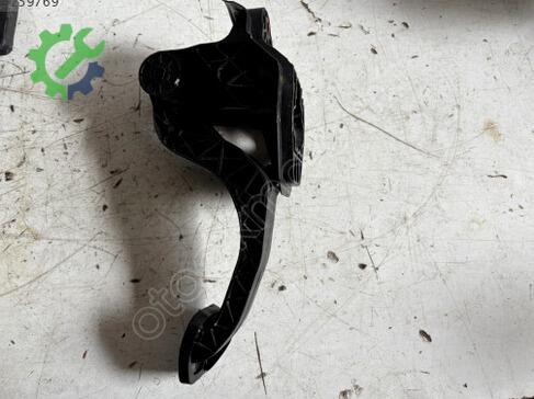 Volkswagen Polo Pedal çıkma parça