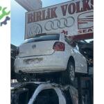 VOLKSWAGEN POLO SAĞ KAPILAR VE BAGAJ