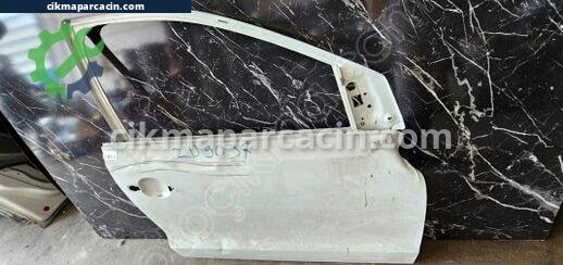 Volkswagen Polo Sağ Ön Kapı çıkma parça