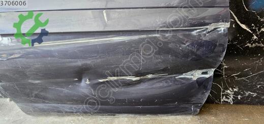 Volkswagen Polo Sağ Ön Kapı 2G4831052 çıkma parça