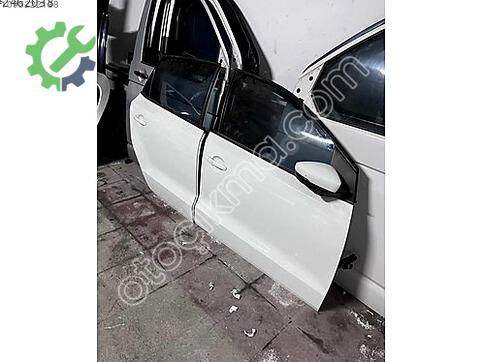 Volkswagen Polo Sağ Ön Kapı çıkma parça