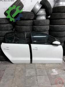 Volkswagen Polo Sağ Ön Ve Sağ Arka Kapı Çıkma Orijinal