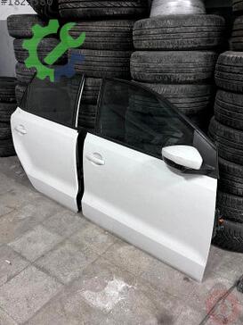 Volkswagen Polo Sağ Ön Kapı çıkma parça