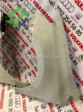 Volkswagen Polo Sağ Çamurluk çıkma parça