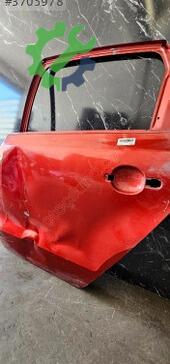Volkswagen Polo Sol Arka Kapı 6R4833055 çıkma parça