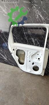 Volkswagen Polo Sol Arka Kapı 6R4833055 çıkma parça